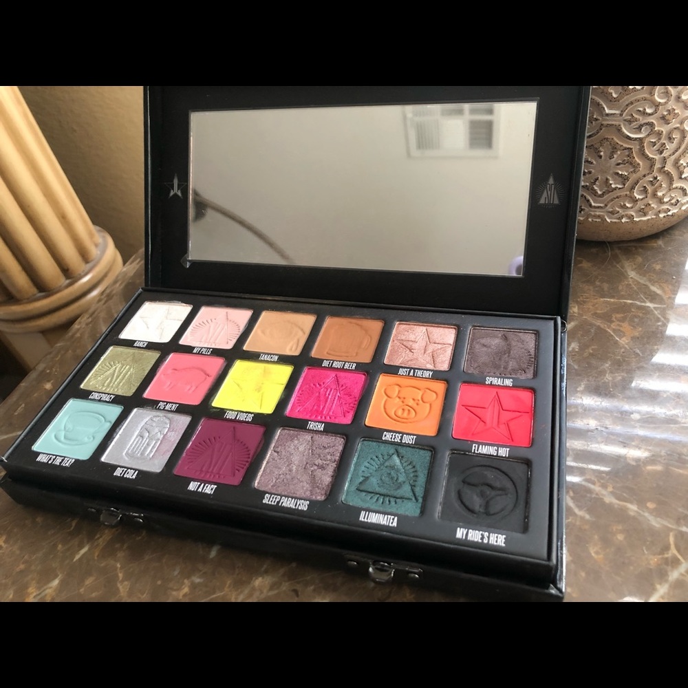 Jeffrey Star Conspiracy Pallete